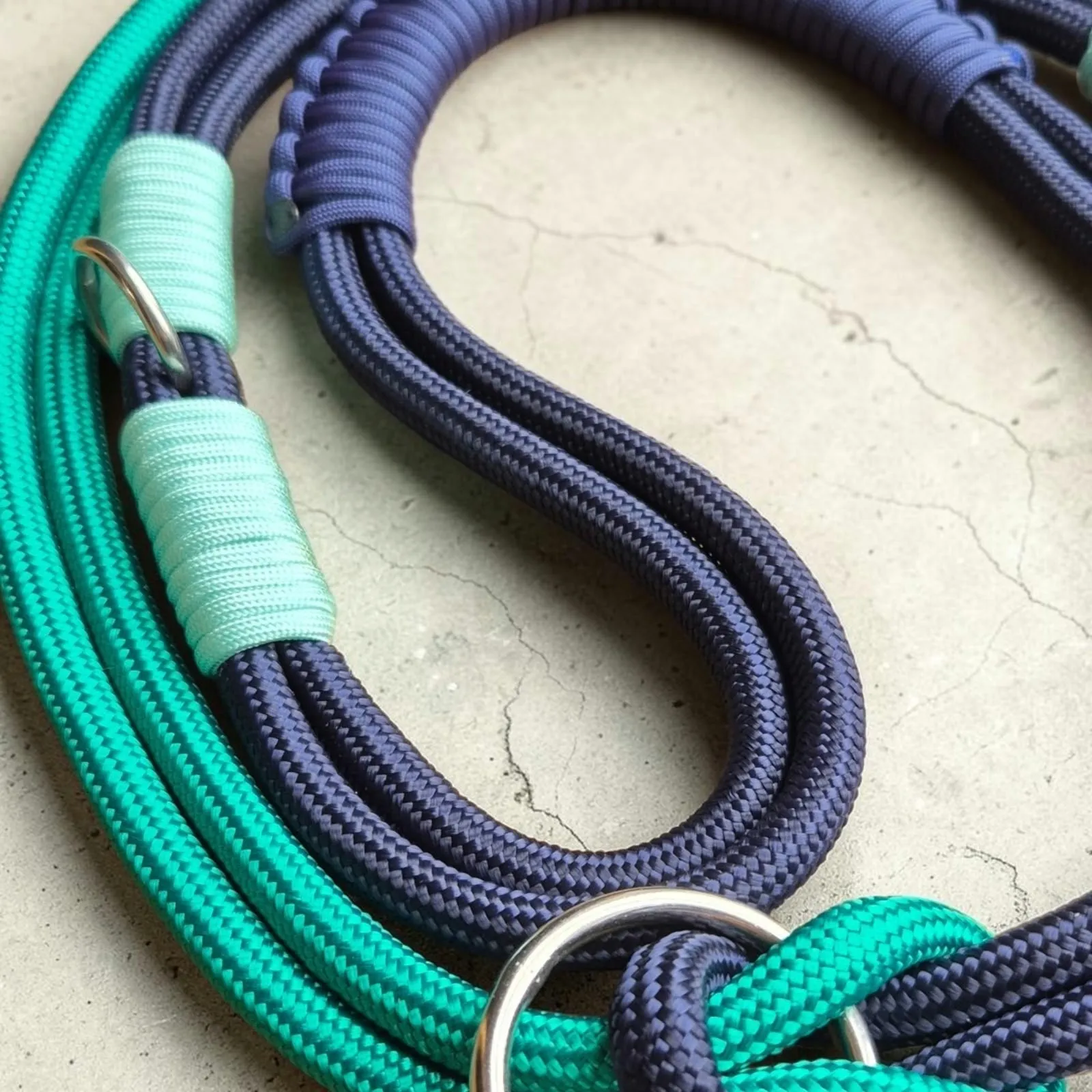 Navy and teal rope leads with mint whipping detail